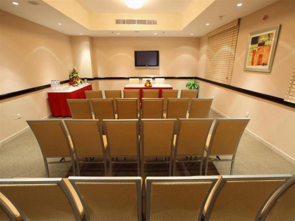 Xclusive Hotel Apartments Dubai Ngoại thất bức ảnh