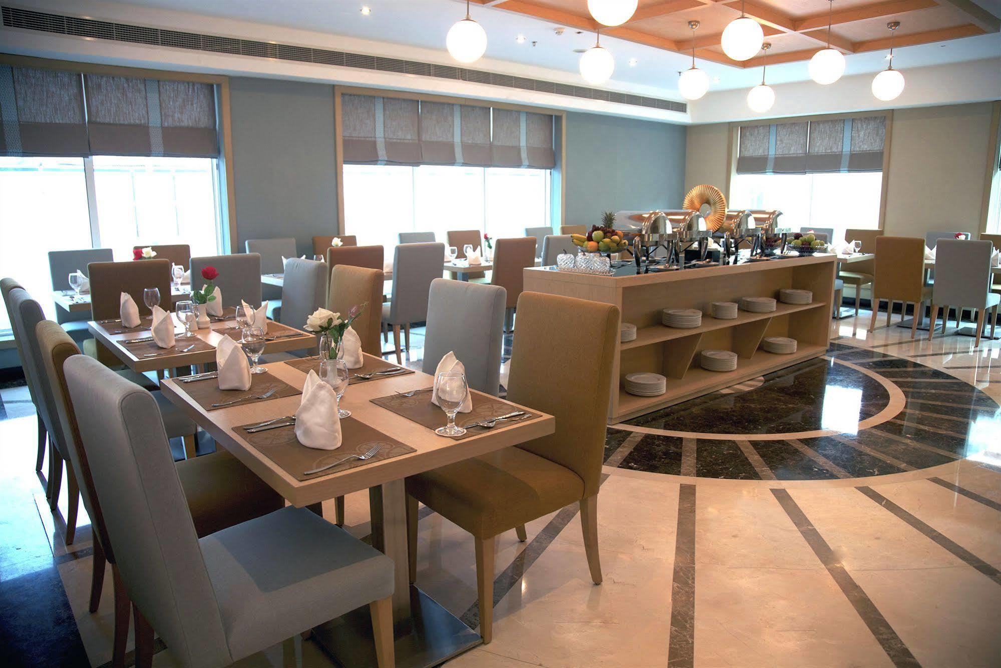 Xclusive Hotel Apartments Dubai Ngoại thất bức ảnh