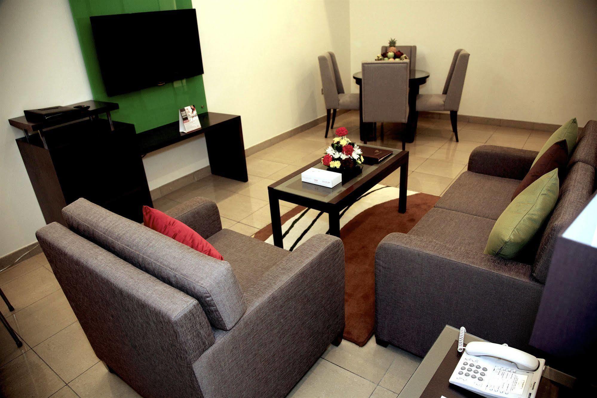 Xclusive Hotel Apartments Dubai Ngoại thất bức ảnh